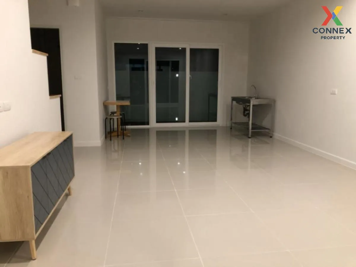 For Rent House , Supalai Bella Wongwaen Lumlukka Klong 6 , Bueng  2