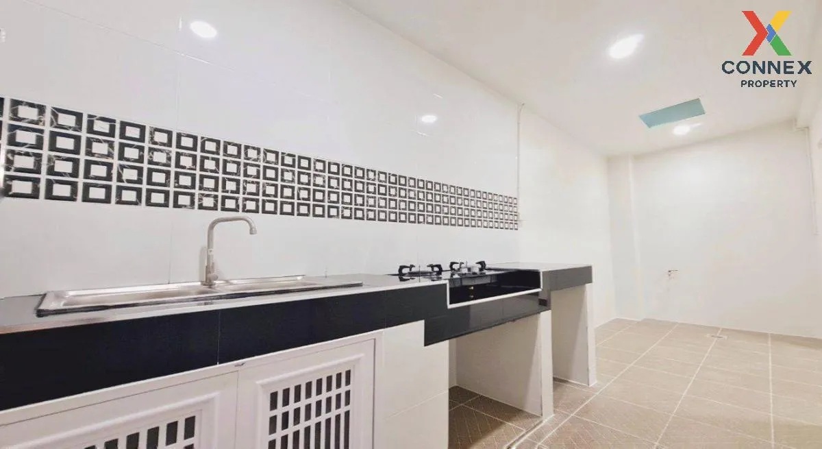 For Sale Townhouse/Townhome  , Baan Phrueksa 3 Bang Bua Thong , n