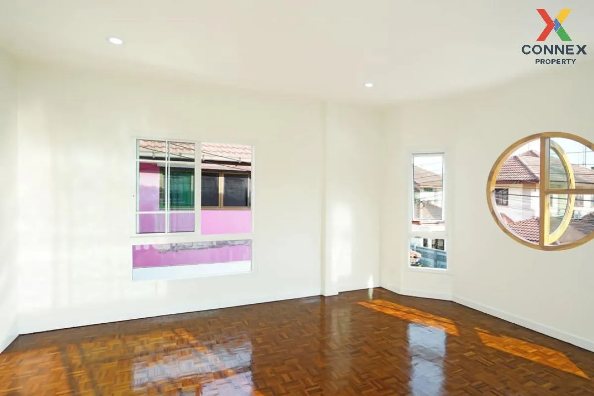 For Sale House , Rungruang 6 , newly renovated , Bang Rak Phattha