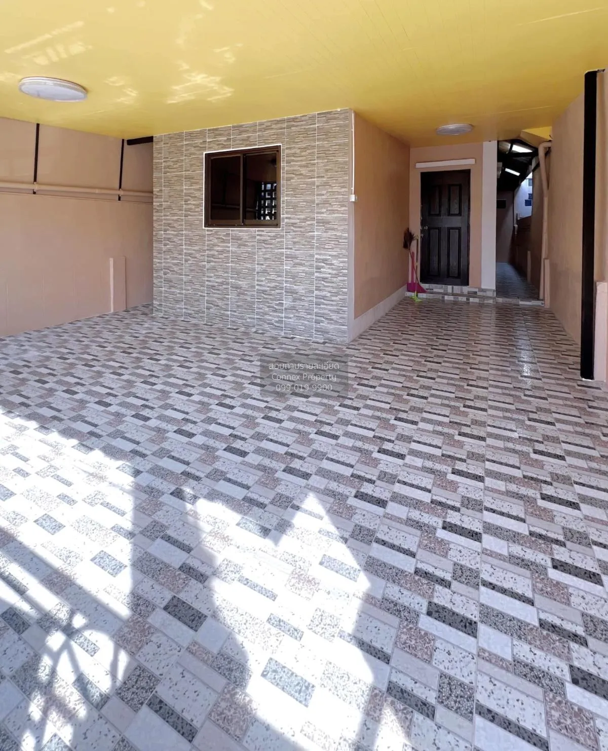 For Sale Townhouse/Townhome  , Amornsup , Krathum Rai , Nong Chok 4