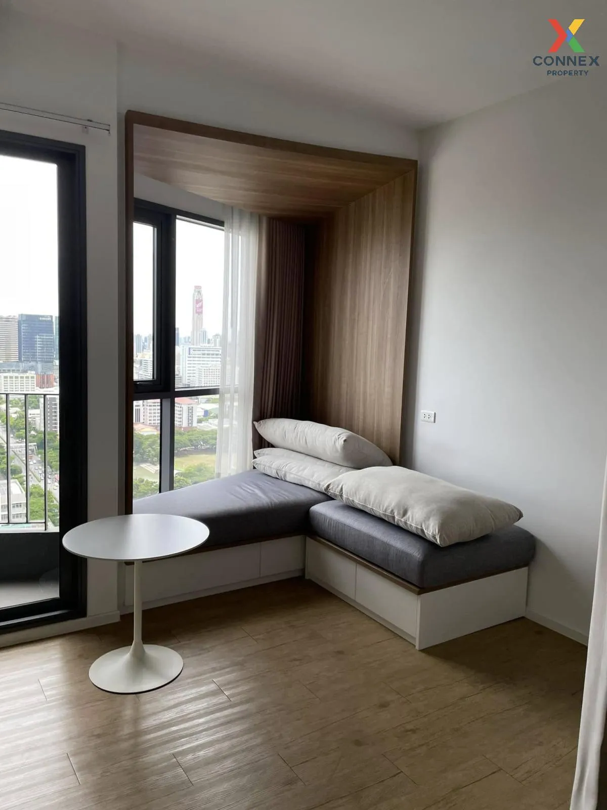 เช่าคอนโด  ทริปเปิ้ล วาย เรสซิเด้นซ์ MRT-สามย่าน วังใหม่ เขต ปทุม 1