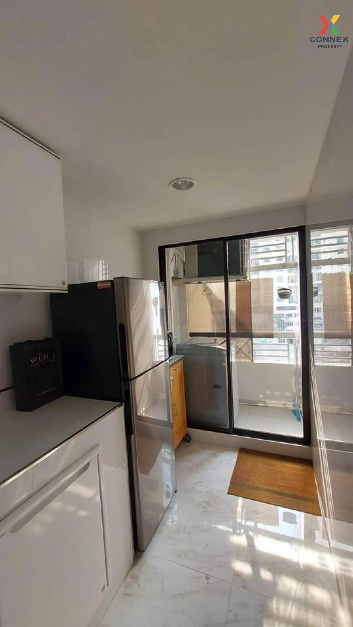 เช่าคอนโด  ลุมพินี เพลส สวนพลู - สาทร BTS-ศาลาแดง ทุ่งมหาเมฆ เขต  4