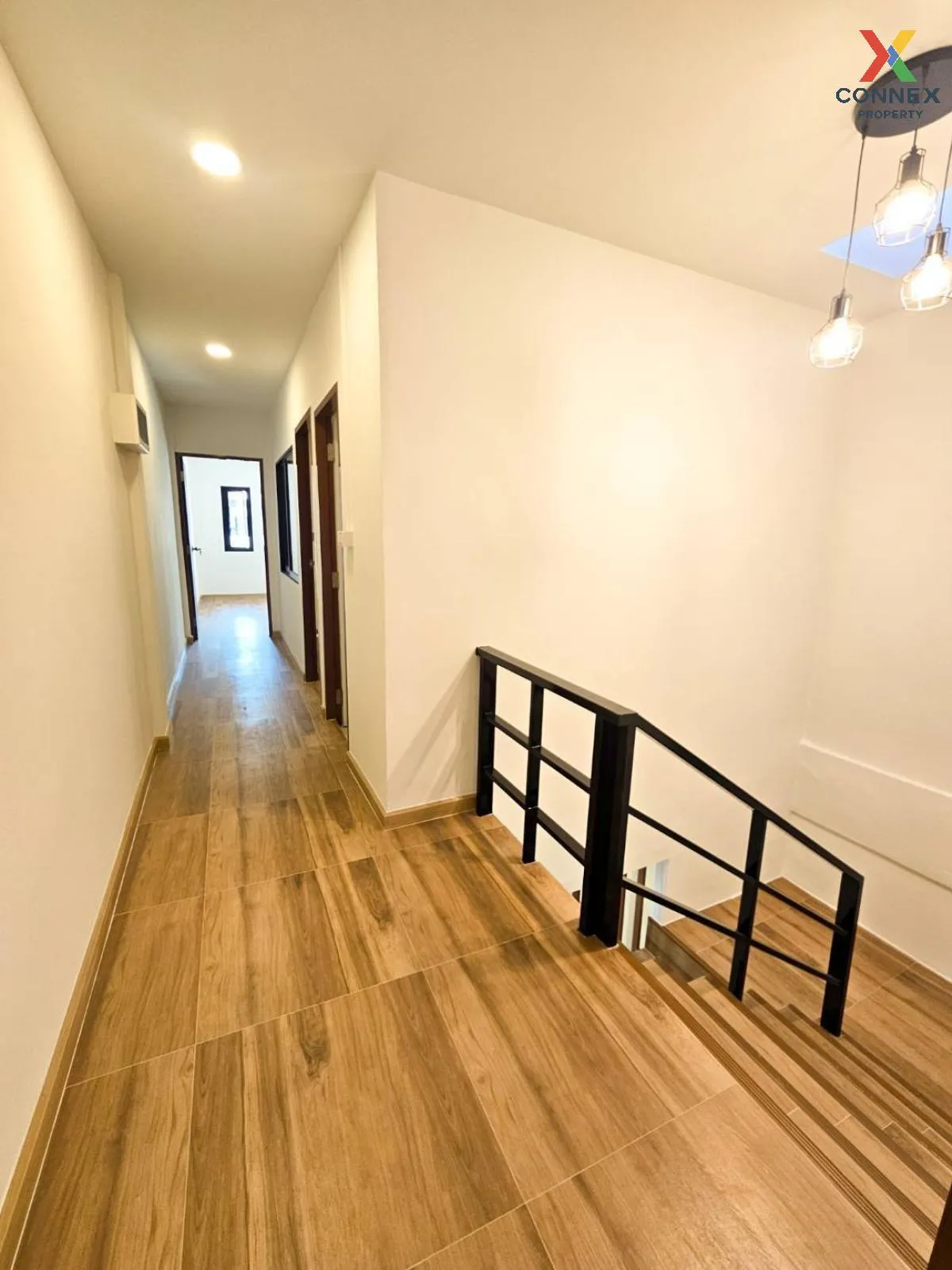 ขายทาวน์เฮ้าส์/ทาวน์โฮม  บัณฑิตโฮม ดอนเมือง รีโนเวทใหม่ สนามบิน เ