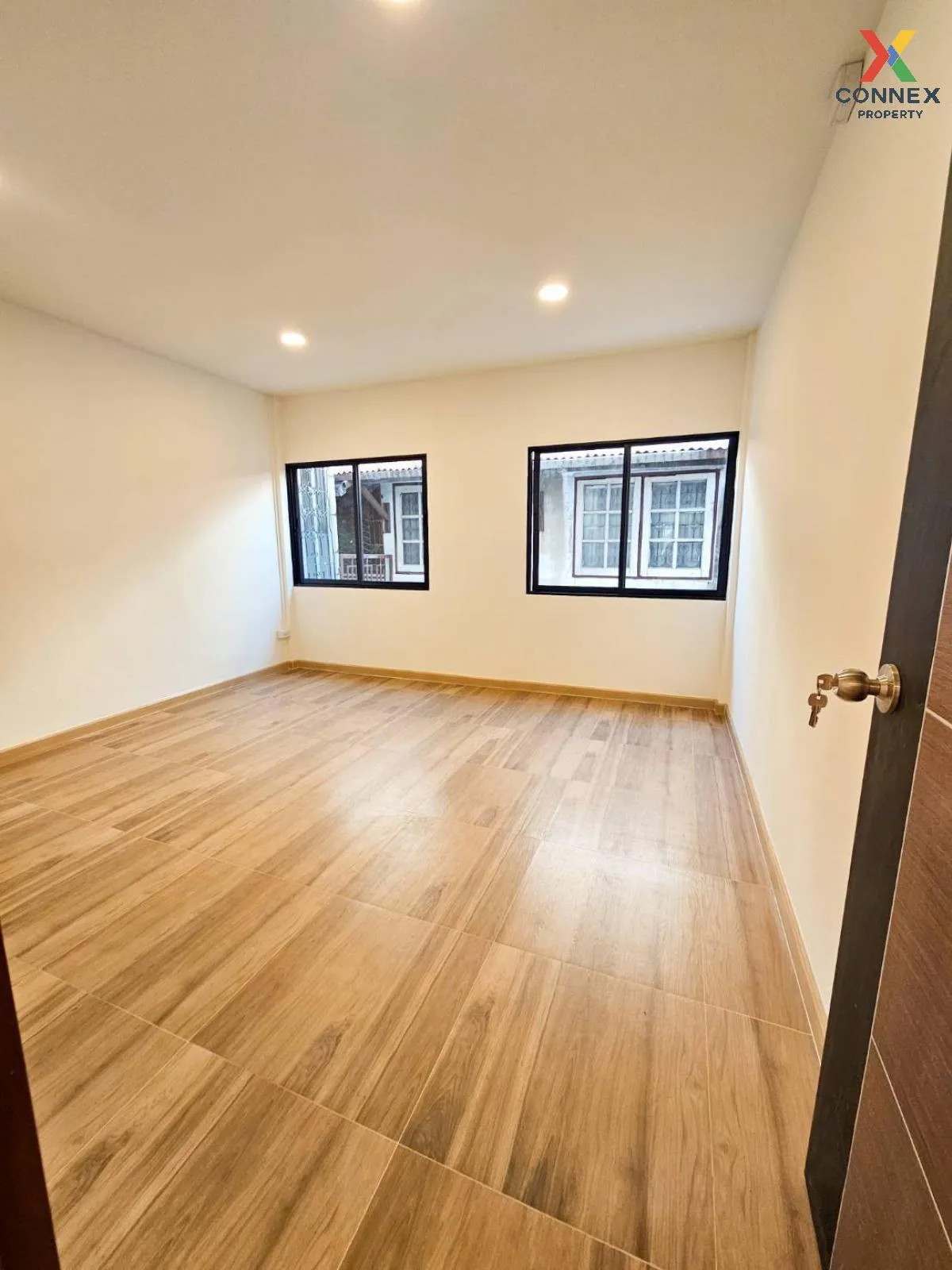 ขายทาวน์เฮ้าส์/ทาวน์โฮม  บัณฑิตโฮม ดอนเมือง รีโนเวทใหม่ สนามบิน เ