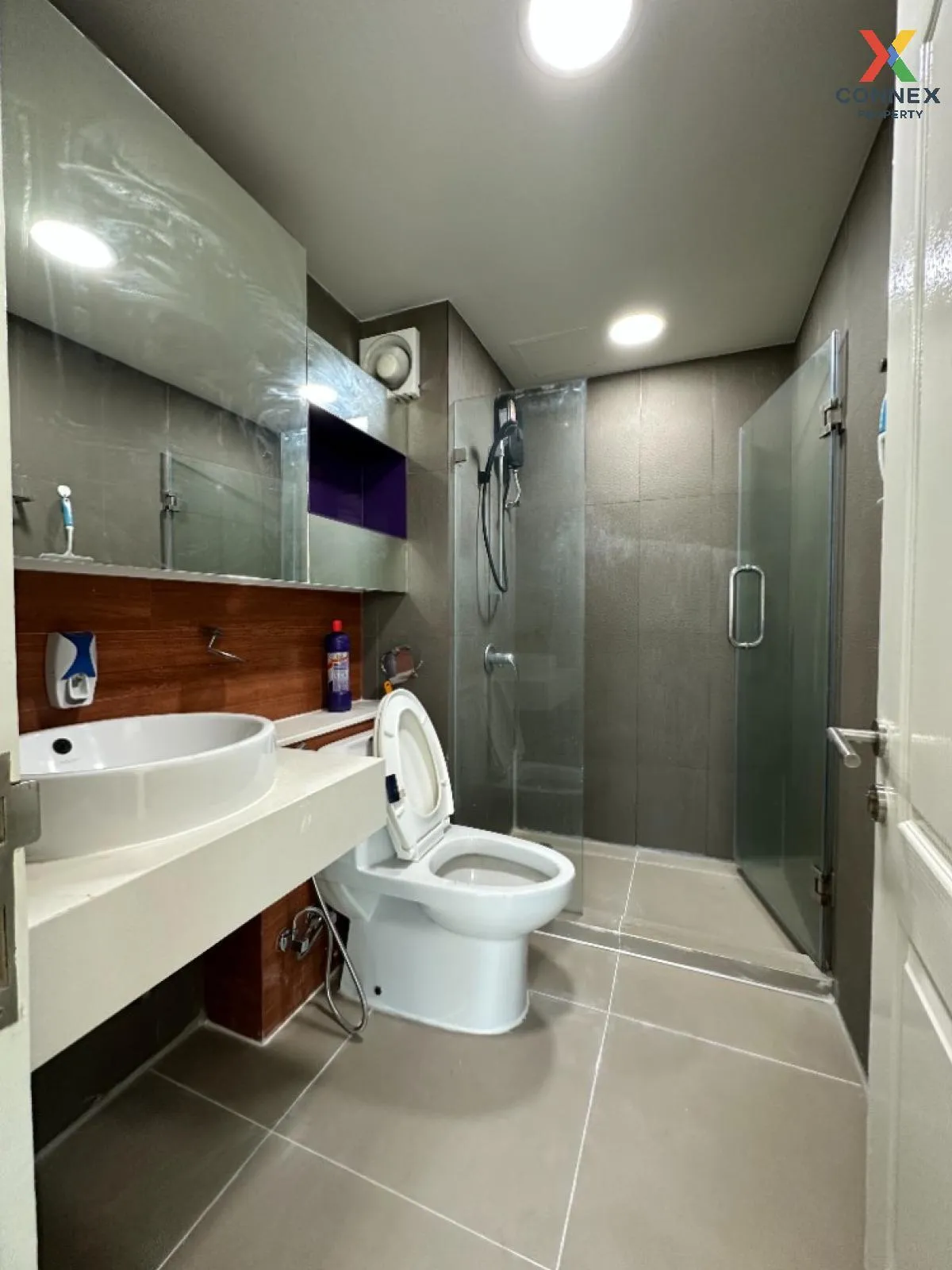 For Sale Condo , Chateau In Town Phaholyothin 11 , BTS-Ari , Sam  For Sale Condo , Chateau In Town Phaholyothin 11 , BTS-Ari , Sam