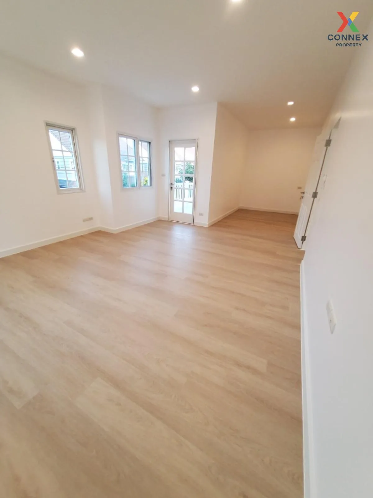 For Sale House , Burasiri Panyaindra , Bang Chan , Khlong Sam Wa  3