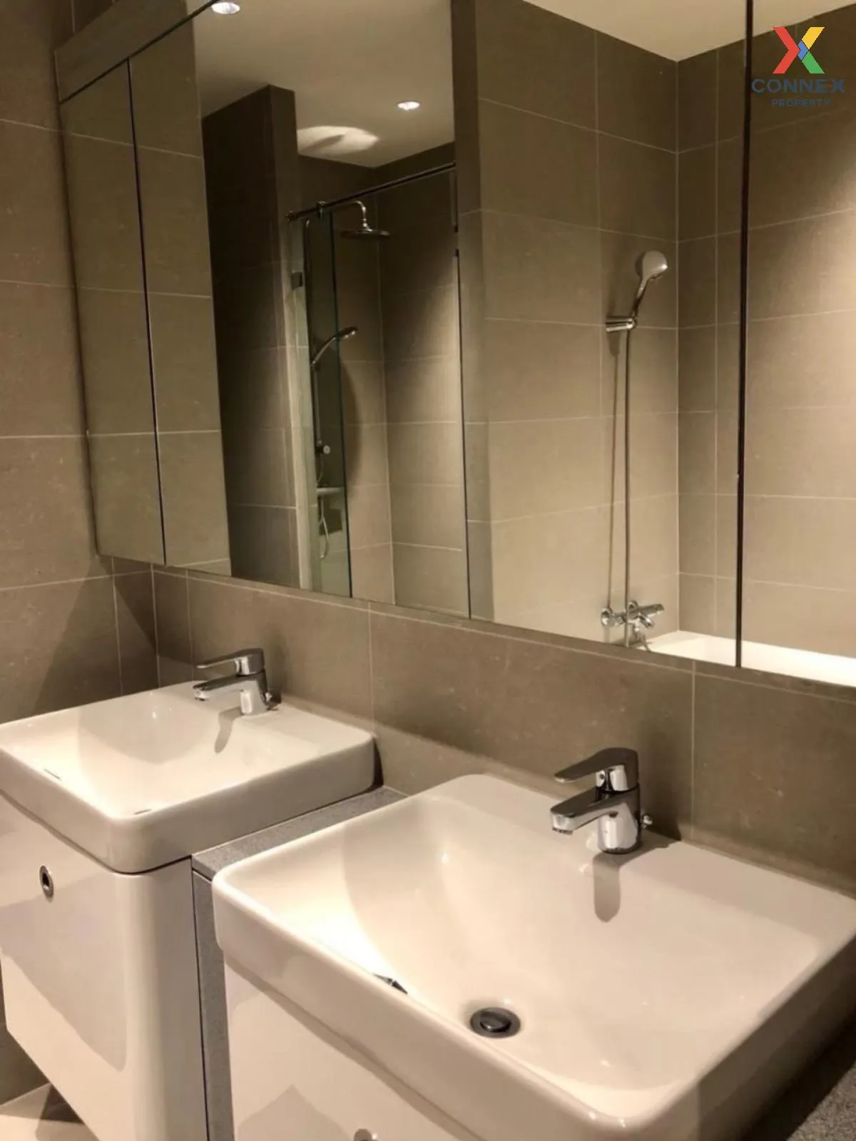 For Rent Condo , Noble Ploenchit , Penthouse , high floor , BTS-P For Rent Condo , Noble Ploenchit , Penthouse , high floor , BTS-P