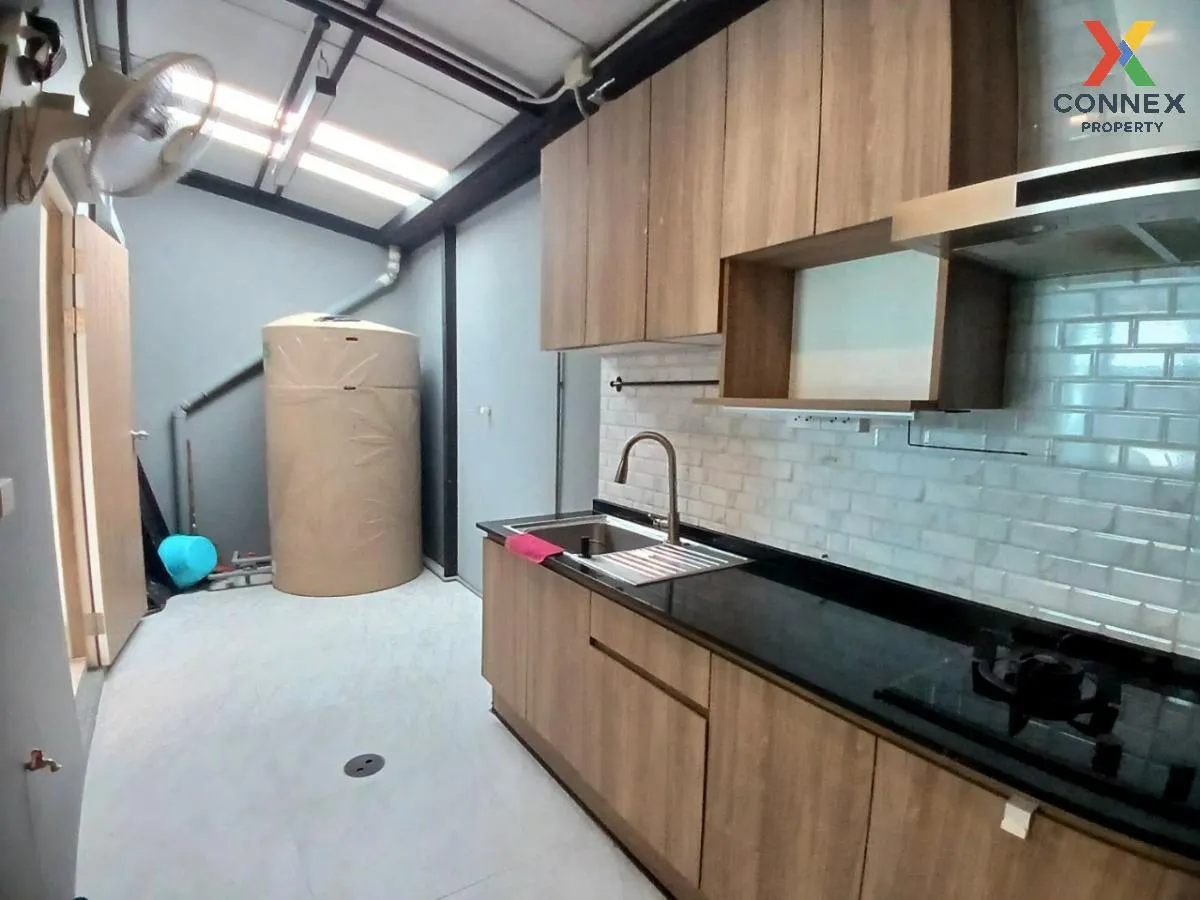 ขายทาวน์เฮ้าส์/ทาวน์โฮม  พลีโน่ ราชพฤกษ์-รัตนาธิเบศร์ บางกร่าง เม