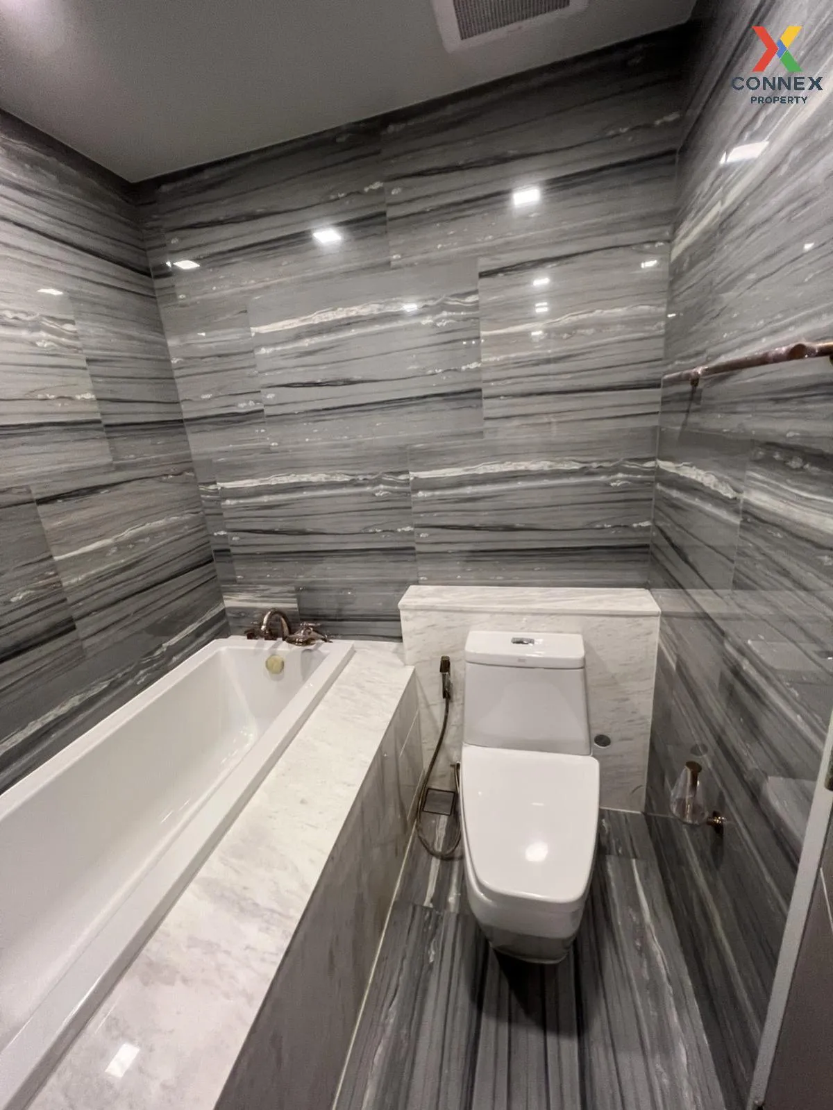 เช่าคอนโด  แอชตัน เรสซิเดนซ์ 41 BTS-พร้อมพงษ์ คลองตันเหนือ เขต วั เช่าคอนโด  แอชตัน เรสซิเดนซ์ 41 BTS-พร้อมพงษ์ คลองตันเหนือ เขต วั