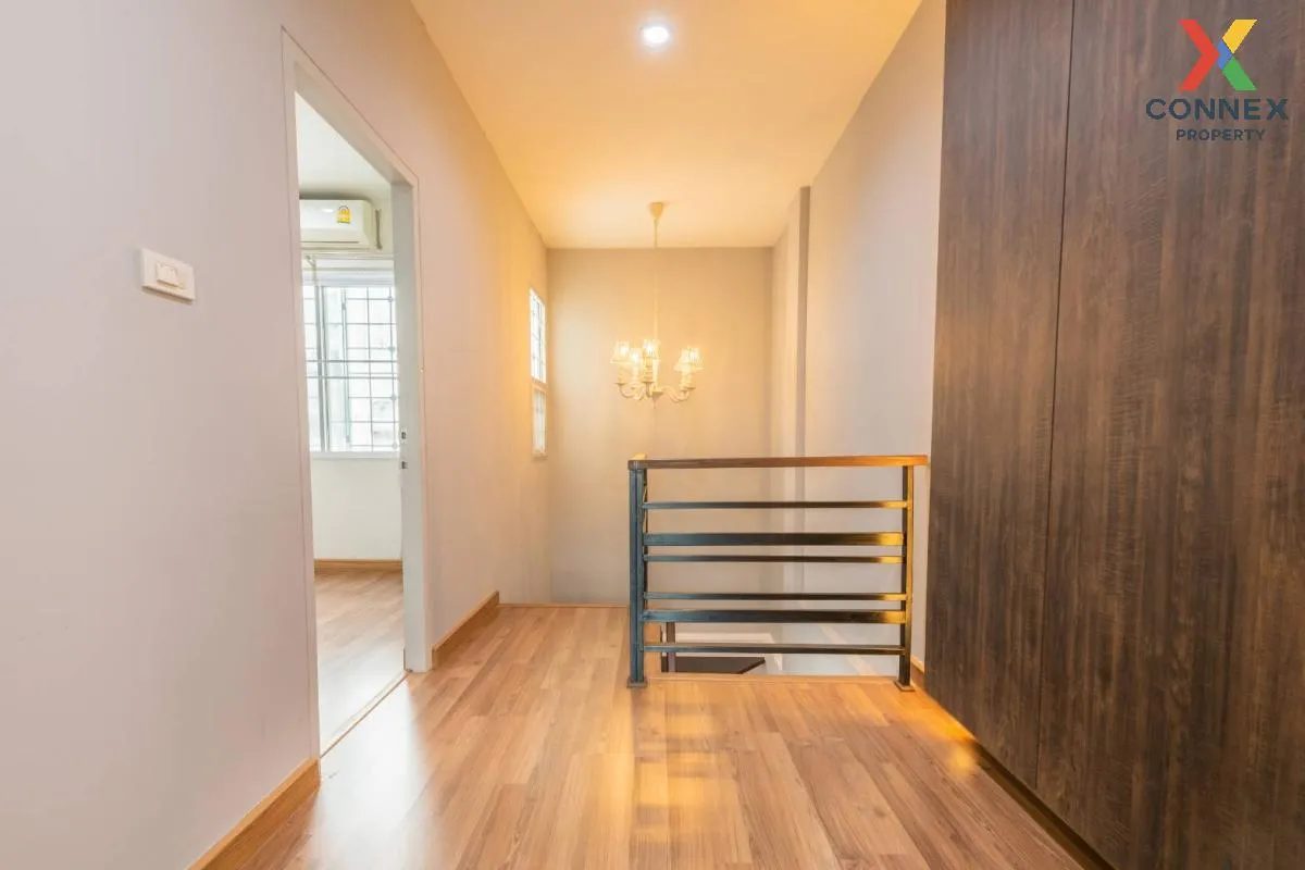 For Sale Townhouse/Townhome  , Autumn Residence , newly renovated