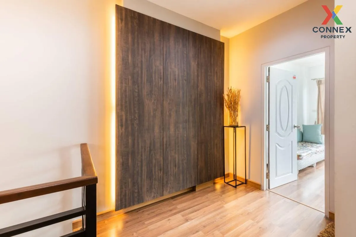 For Sale Townhouse/Townhome  , Autumn Residence , newly renovated