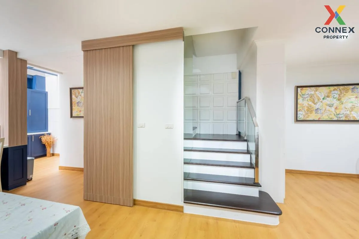 For Sale Townhouse/Townhome  , Autumn Residence , newly renovated