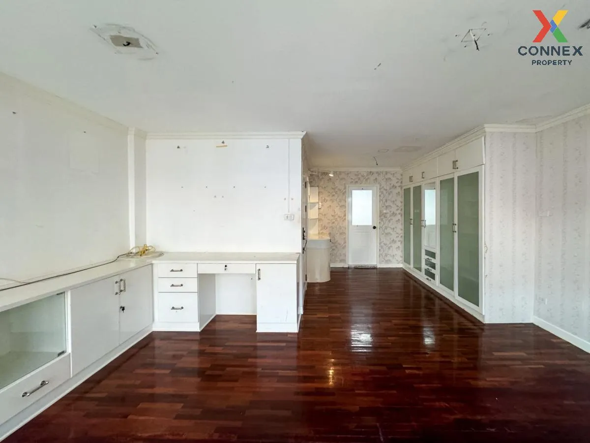 ขายทาวน์เฮ้าส์/ทาวน์โฮม  ซิตี้ พาร์ค พัฒนาการ 38 ชั้นสูง สวนหลวง 