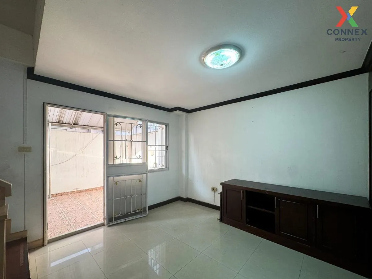 ขายทาวน์เฮ้าส์/ทาวน์โฮม  ซิตี้ พาร์ค พัฒนาการ 38 ชั้นสูง สวนหลวง 