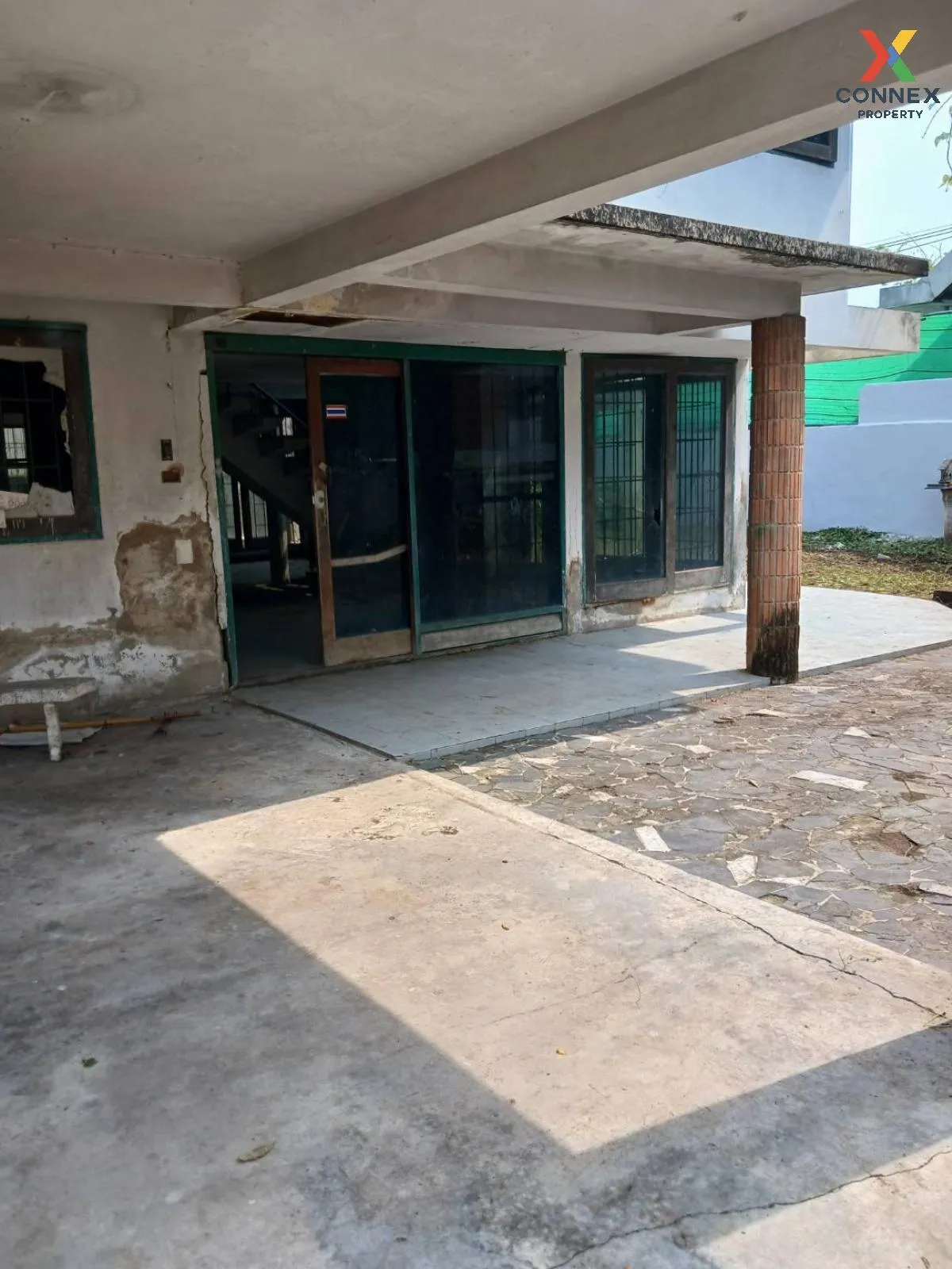 For Sale Land with buildings, Lat Phrao Road 80, Intersection 14  4