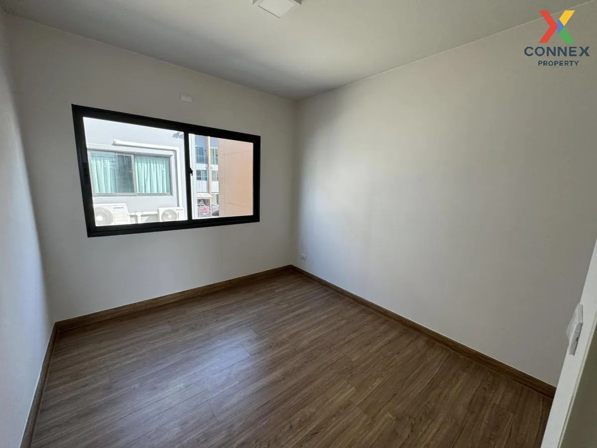 เช่าทาวน์เฮ้าส์/ทาวน์โฮม  บ้านกลางเมือง พหลฯ - รามอินทรา ท่าแร้ง 