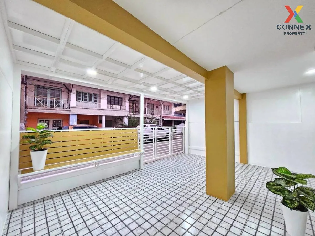 For Sale Townhouse/Townhome  , Baan Phrueksa 3 Bang Bua Thong , B 4
