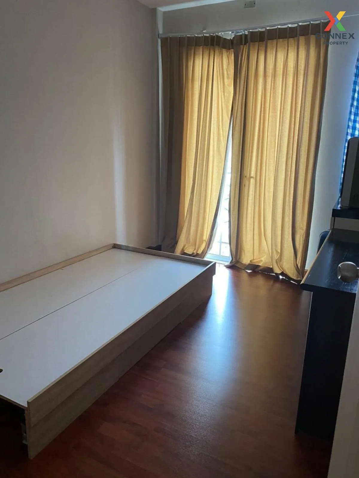 For Sale Townhouse/Townhome  , Leon Sukhumvit 62 , BTS-Bang Chak 
