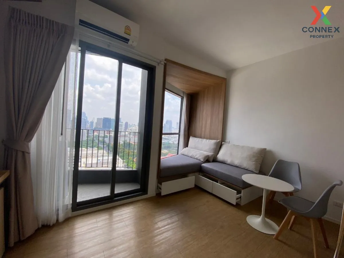 เช่าคอนโด  ทริปเปิ้ล วาย เรสซิเด้นซ์ MRT-สามย่าน วังใหม่ เขต ปทุม 1