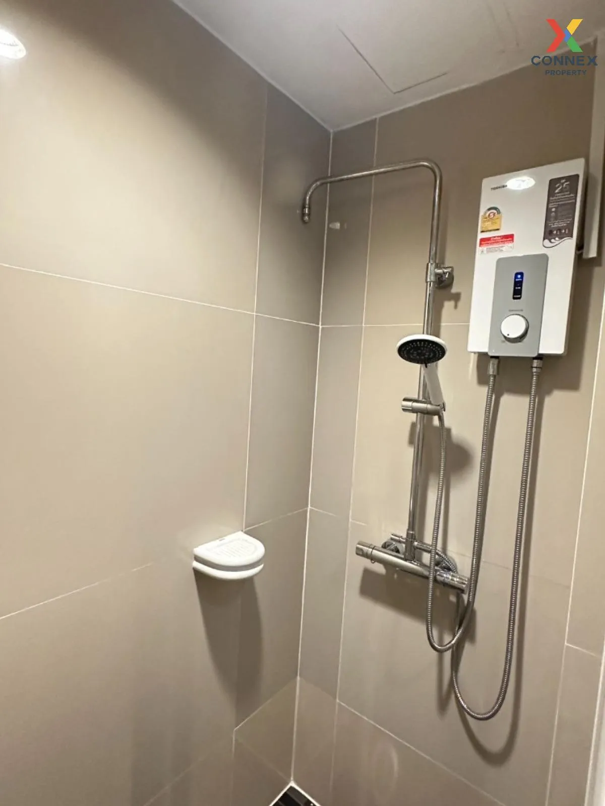 เช่าคอนโด  เจ.ดับบลิว. บูเลอวาร์ด ศรีวรา พลับพลา เขต วังทองหลาง ก