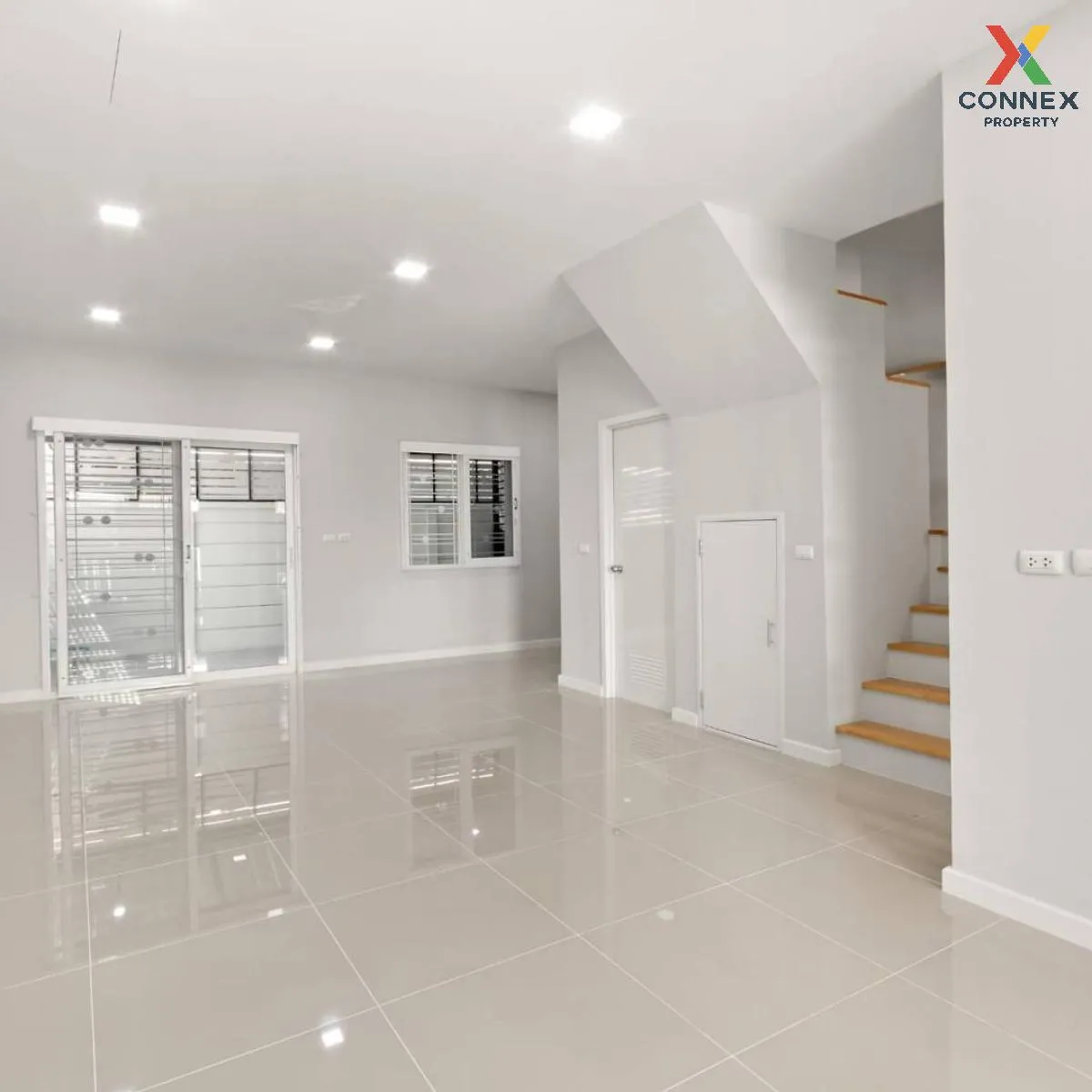 ขายทาวน์เฮ้าส์/ทาวน์โฮม  กัสโต้ ท่าน้ำนนท์-พระราม 5 ห้องมุม รีโนเ 3