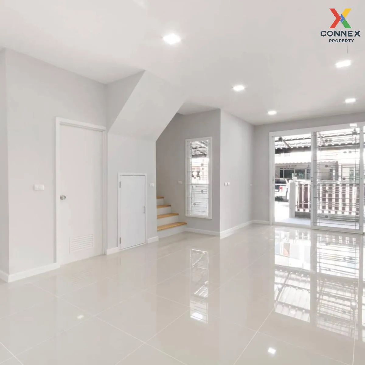 ขายทาวน์เฮ้าส์/ทาวน์โฮม  กัสโต้ ท่าน้ำนนท์-พระราม 5 ห้องมุม รีโนเ 4