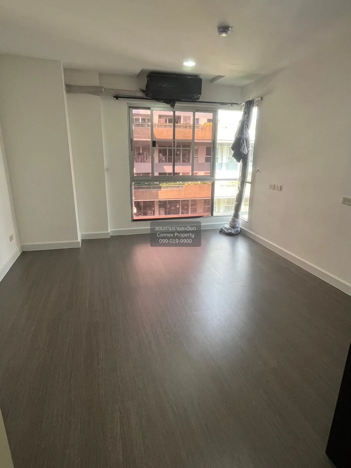 For Sale Condo , Whizdom @ Punnawithi Station , corner unit , wid