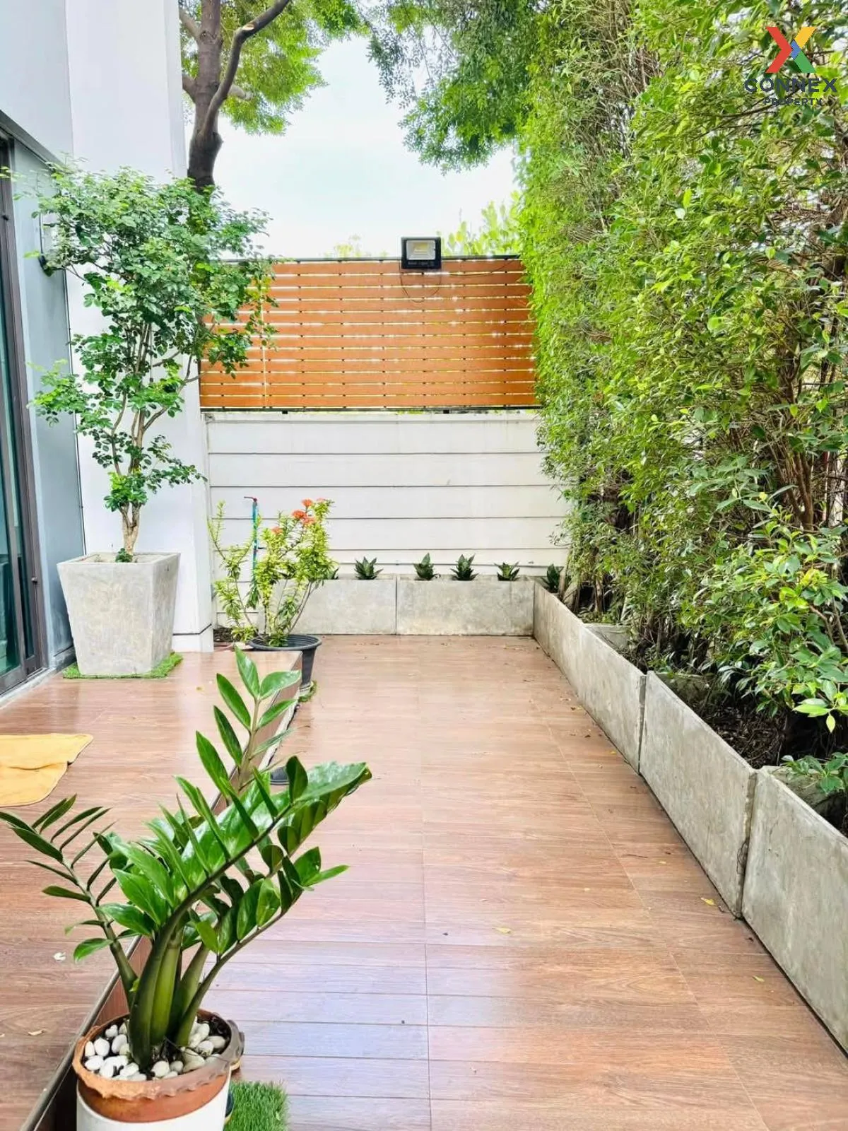 For Sale Townhouse/Townhome  , The O Zone Petchkasem 53 , corner  2