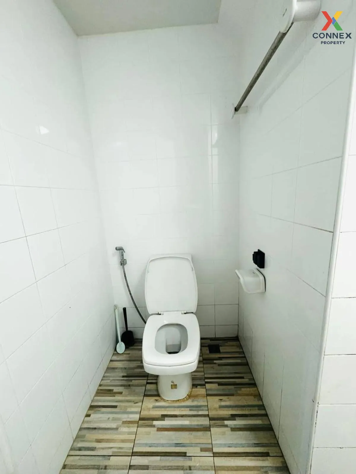 For Sale Townhouse/Townhome  , The O Zone Petchkasem 53 , corner 