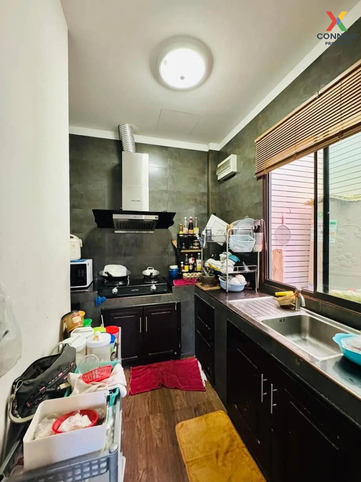 For Sale Townhouse/Townhome  , The O Zone Petchkasem 53 , corner 