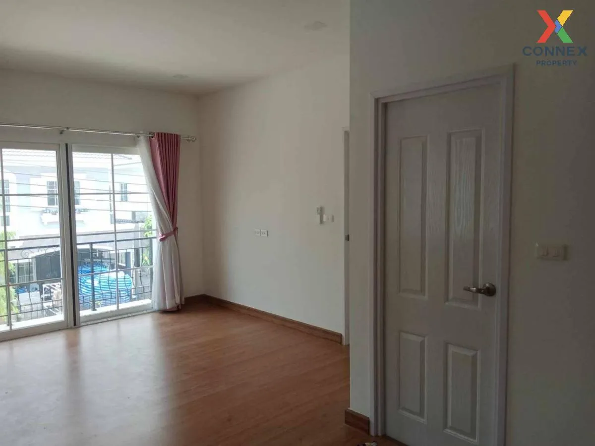 For Sale House , Golden Neo 2 Ramintra-Wongwaen , Tha Raeng , Ban