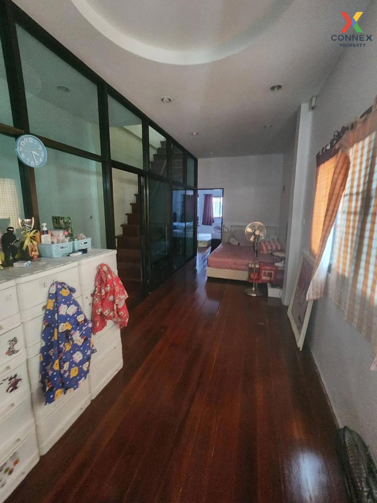 For Sale Commercial building for sale Main road in Thonburi area 