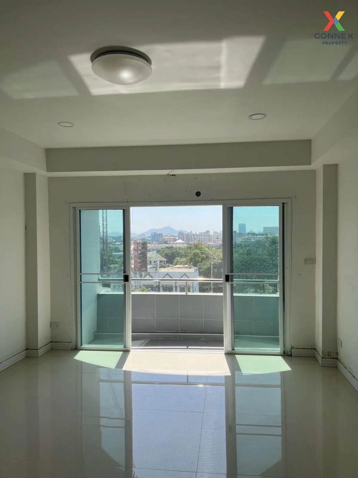 ขายคอนโด  วังมุขแลนด์กรุ๊ป คอนโดมิเนียม แสนสุข เมืองชลบุรี ชลบุรี 3