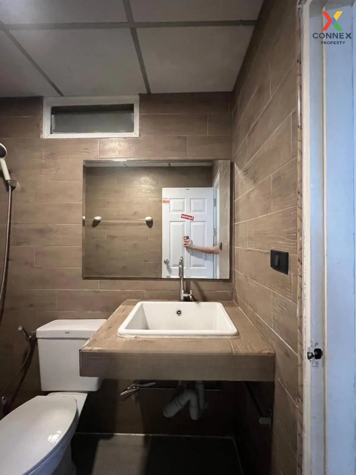 ขายคอนโด  เดอะ พาร์คแลนด์ บางนา MRT-ศรีเอี่ยม (สายสีเหลือง) บางนา