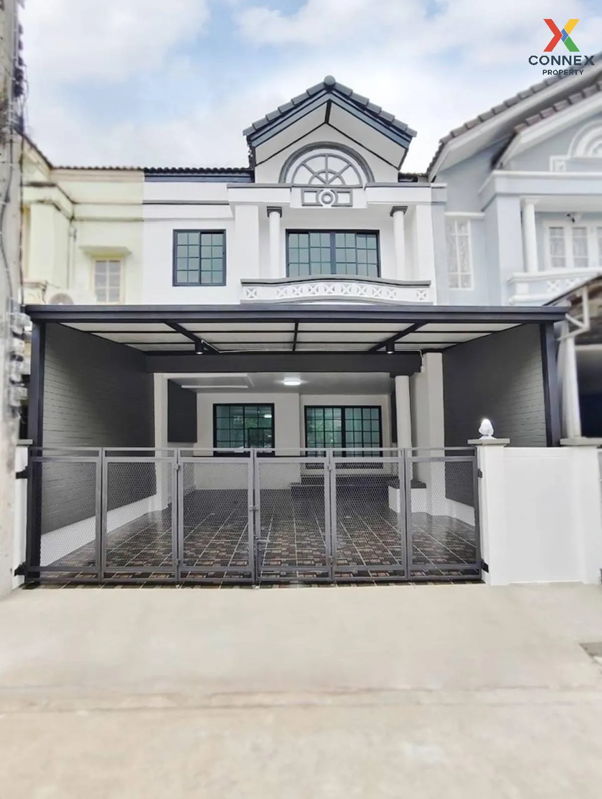 For Sale Townhouse/Townhome  , Maneerin Lake & Park Ratchaphruek  1