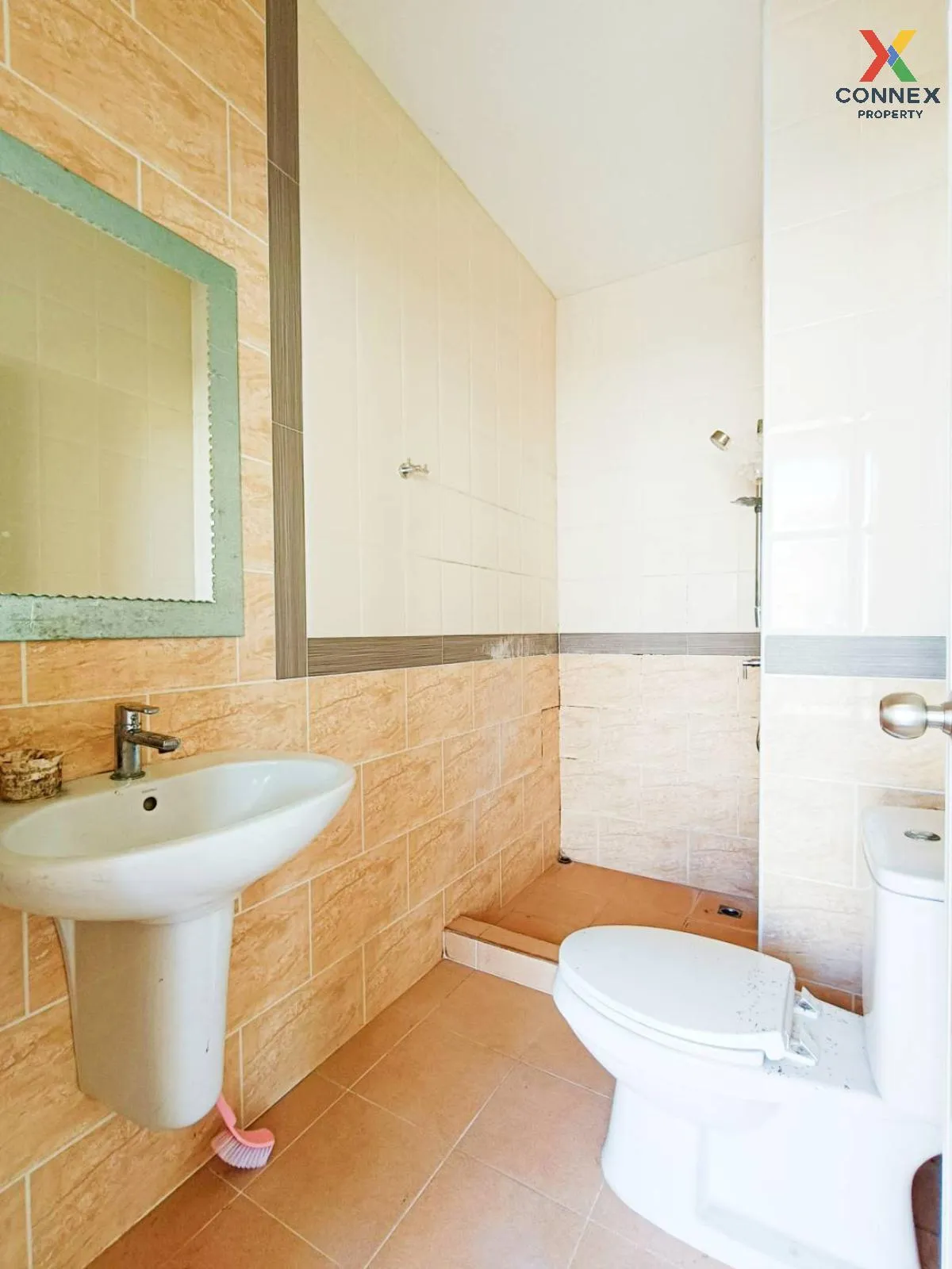 For Sale Townhouse/Townhome  , Golden Town Rama 2 , corner unit , For Sale Townhouse/Townhome  , Golden Town Rama 2 , corner unit ,