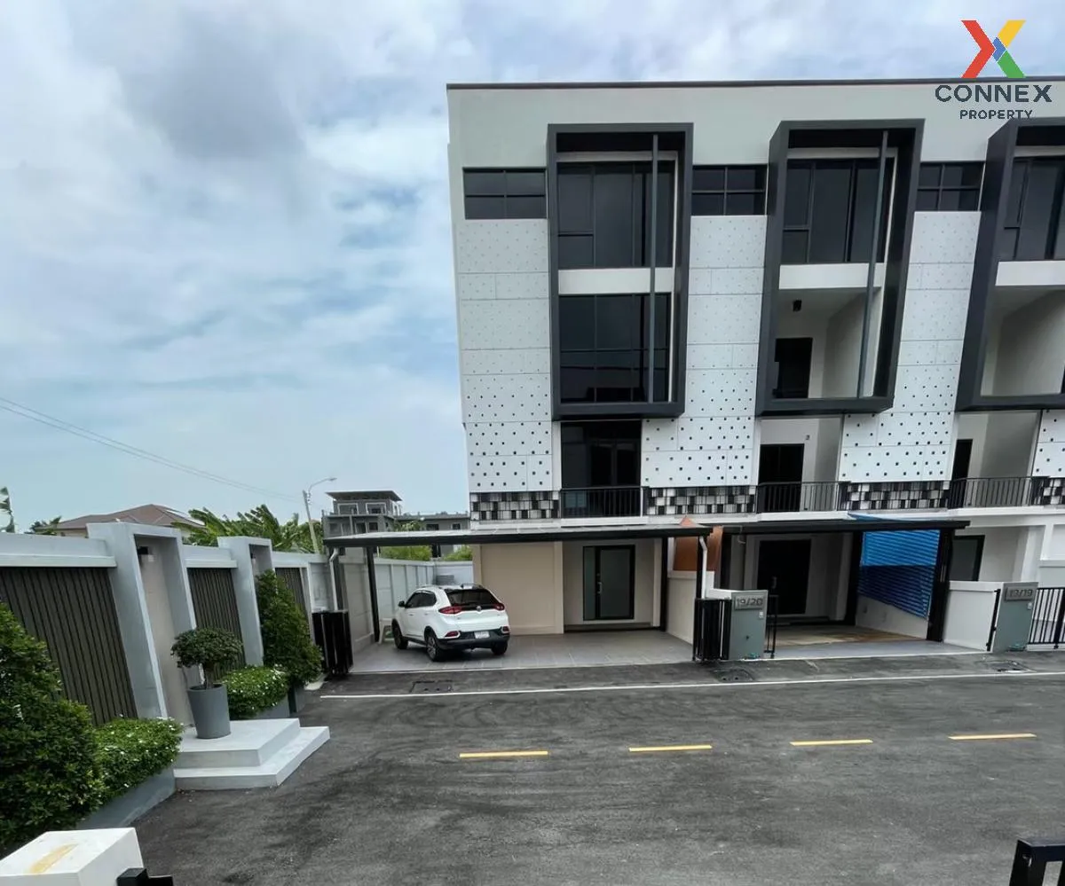 For Rent Townhouse/Townhome  , The Harmony Ramintra 62 , MRT-Oute 1