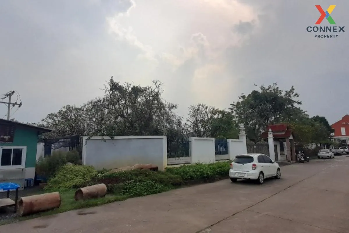 For Sale Land for sale with buildings, Or Ngoen, Sai Mai. , O Ngo 3