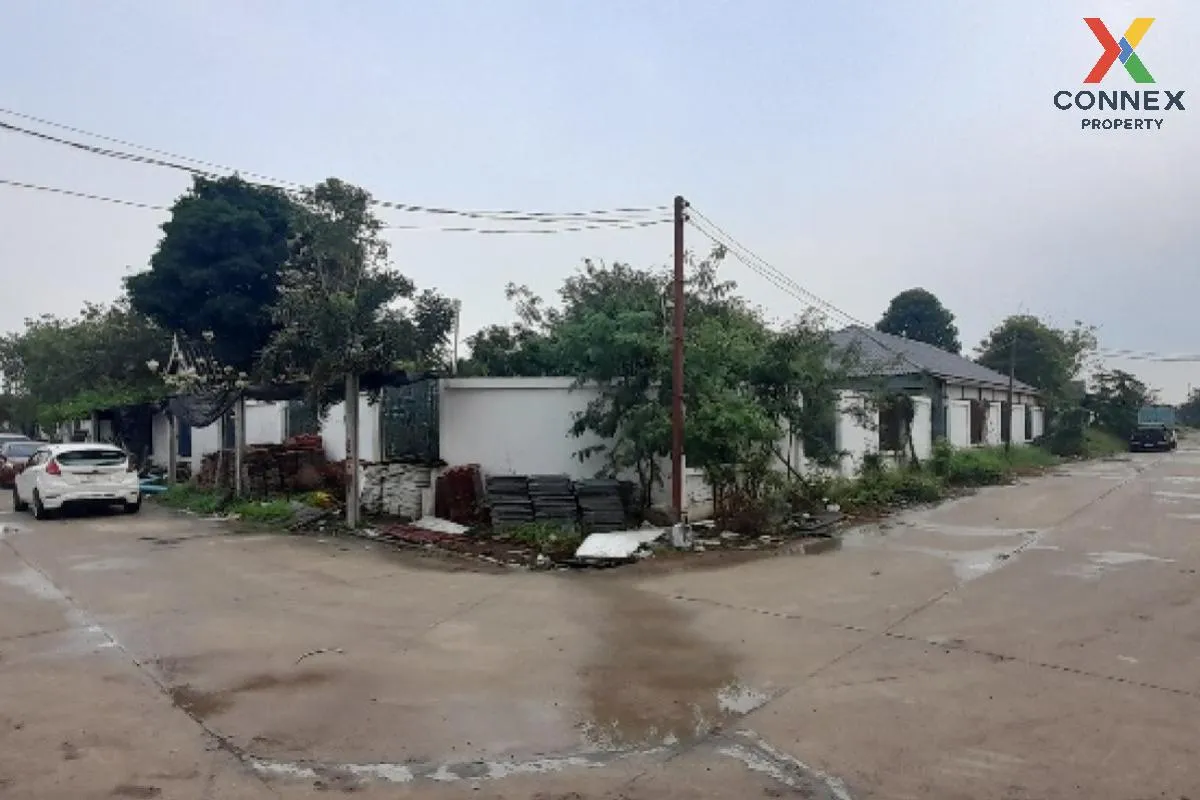For Sale Land for sale with buildings, Or Ngoen, Sai Mai. , O Ngo 4