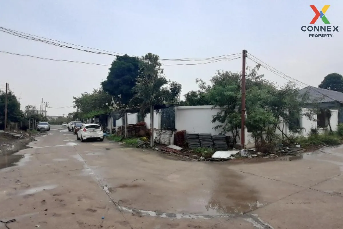 For Sale Land for sale with buildings, Or Ngoen, Sai Mai. , O Ngo