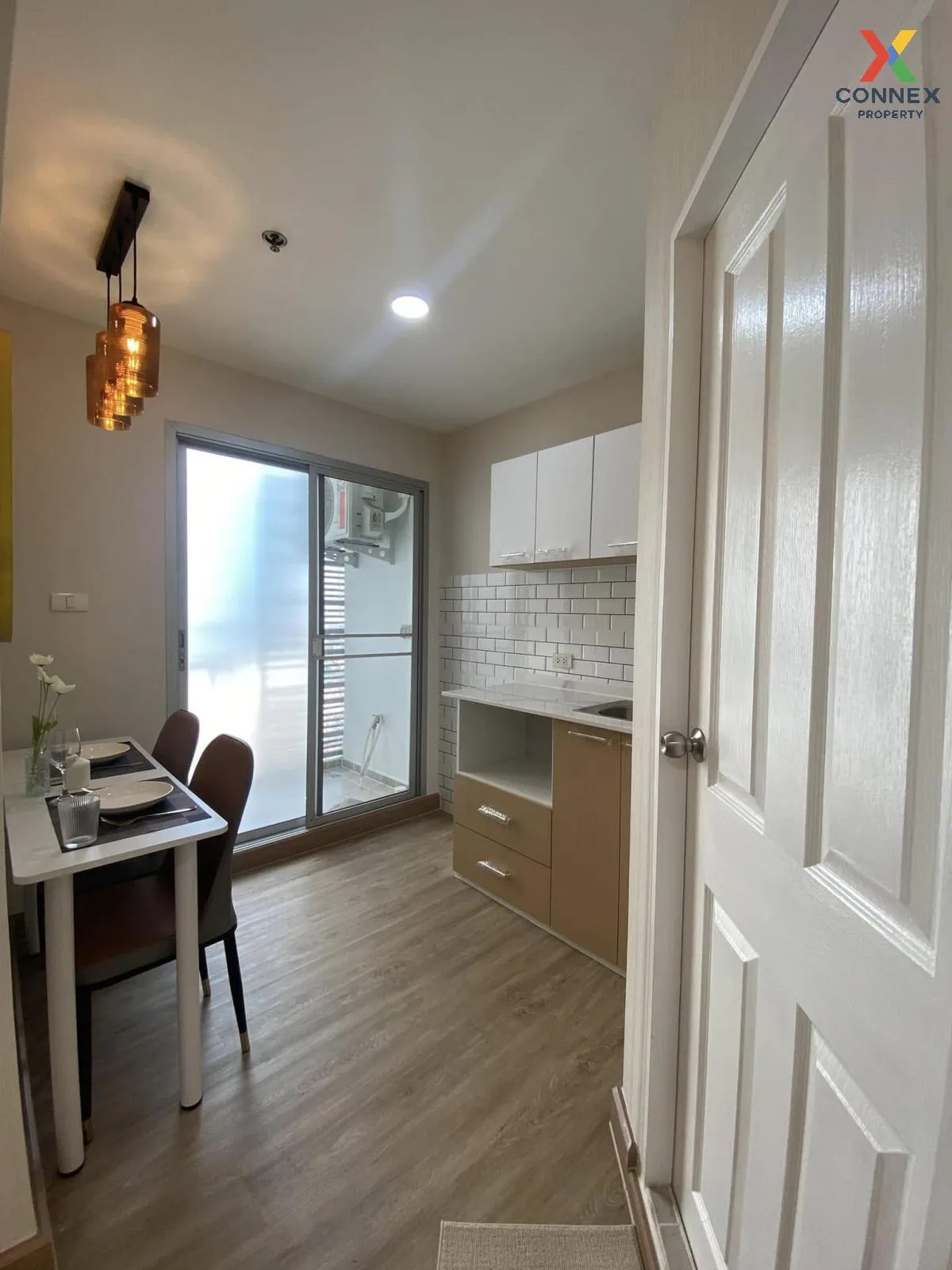 ขายคอนโด  เดอะทรัสต์ เรสซิเดนท์ พระราม 3 ช่องนนทรี เขต ยานนาวา กร 3