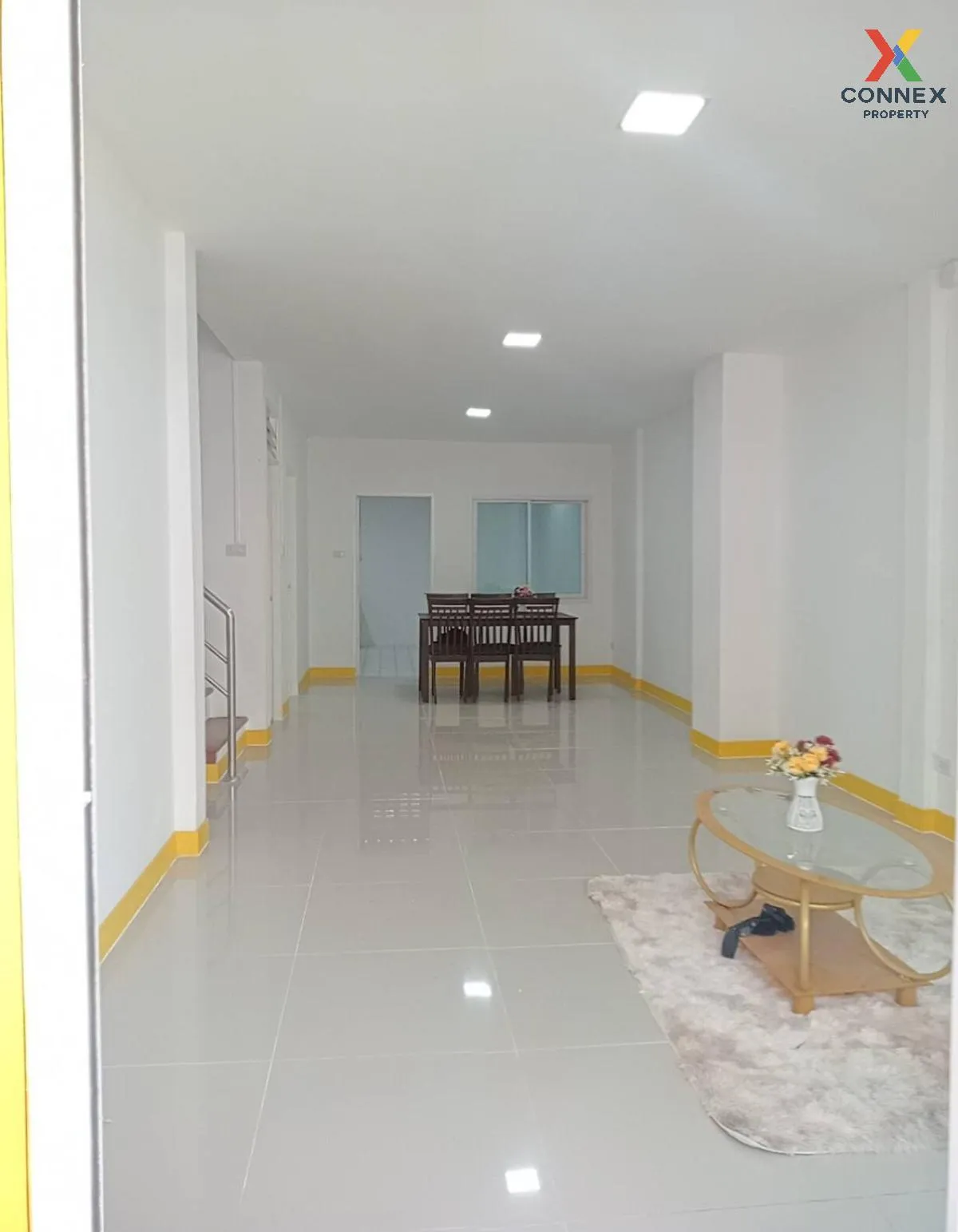 ขายทาวน์เฮ้าส์/ทาวน์โฮม  บ้านสุชา ละหาร บางบัวทอง นนทบุรี CX-1159