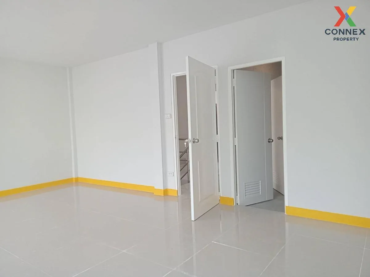 ขายทาวน์เฮ้าส์/ทาวน์โฮม  บ้านสุชา ละหาร บางบัวทอง นนทบุรี CX-1159