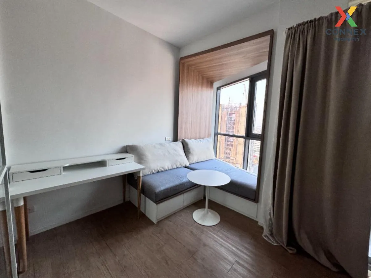 For Rent Condo , Triple Y Residence , MRT-Sam Yan , Wang Mai , Pa 1