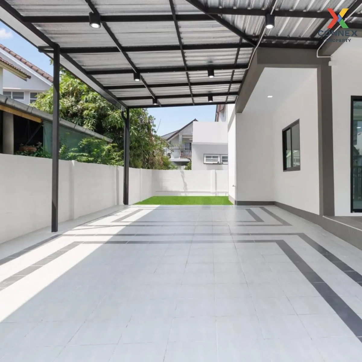 For Sale House , Baan Kritsada Nakhon 10 , wide frontage , newly  For Sale House , Baan Kritsada Nakhon 10 , wide frontage , newly  3