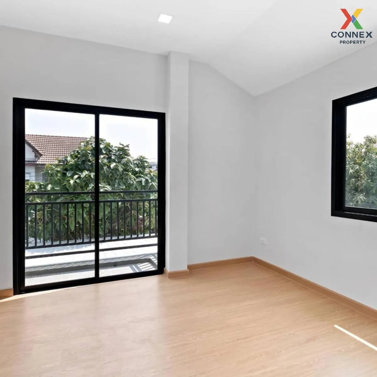 For Sale House , Baan Kritsada Nakhon 10 , wide frontage , newly  For Sale House , Baan Kritsada Nakhon 10 , wide frontage , newly