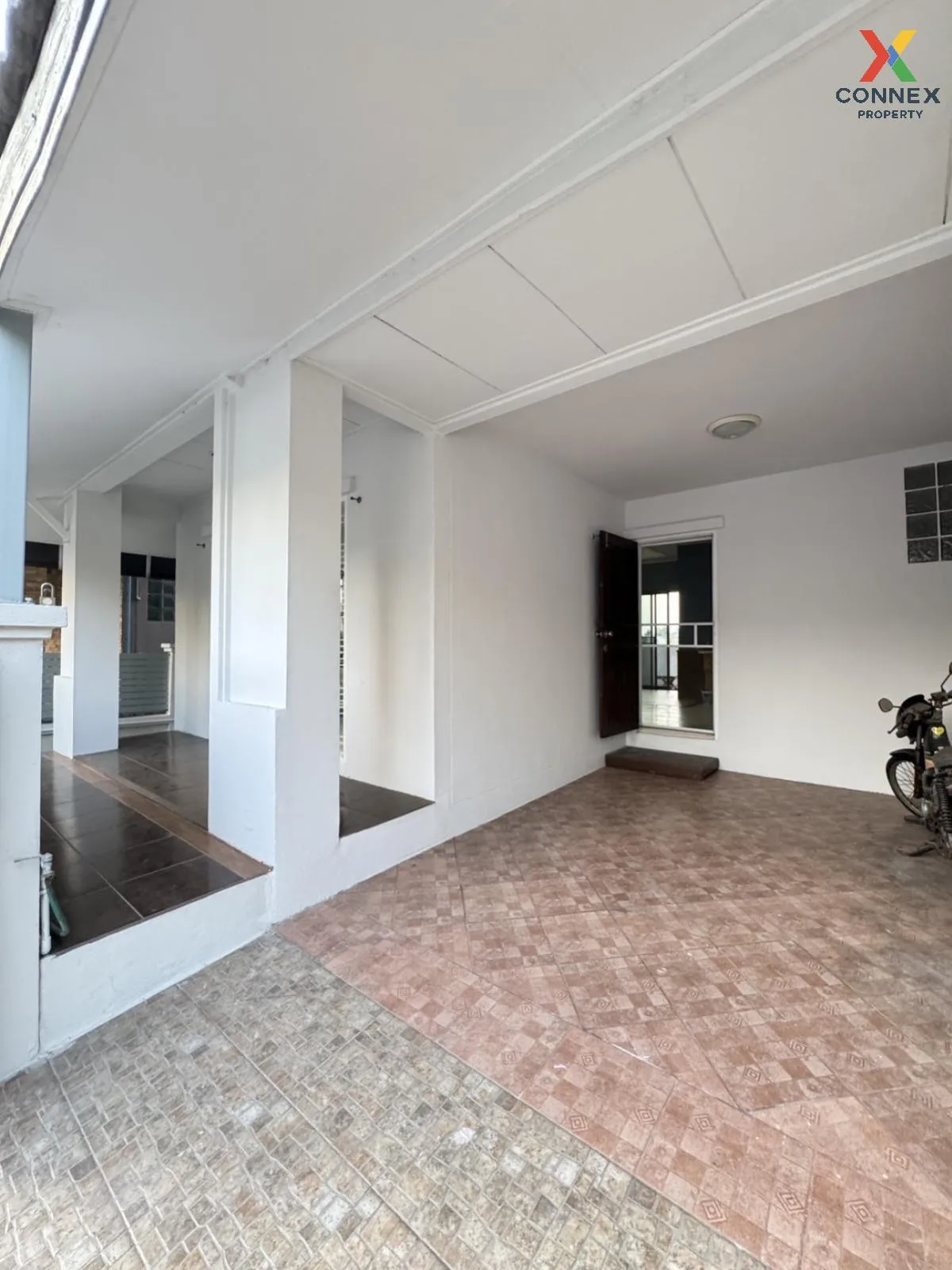 ขายทาวน์เฮ้าส์/ทาวน์โฮม  บ้านฟ้าปิยรมย์ เรือนพนา BTS-คูคต คูคต ลำ 2