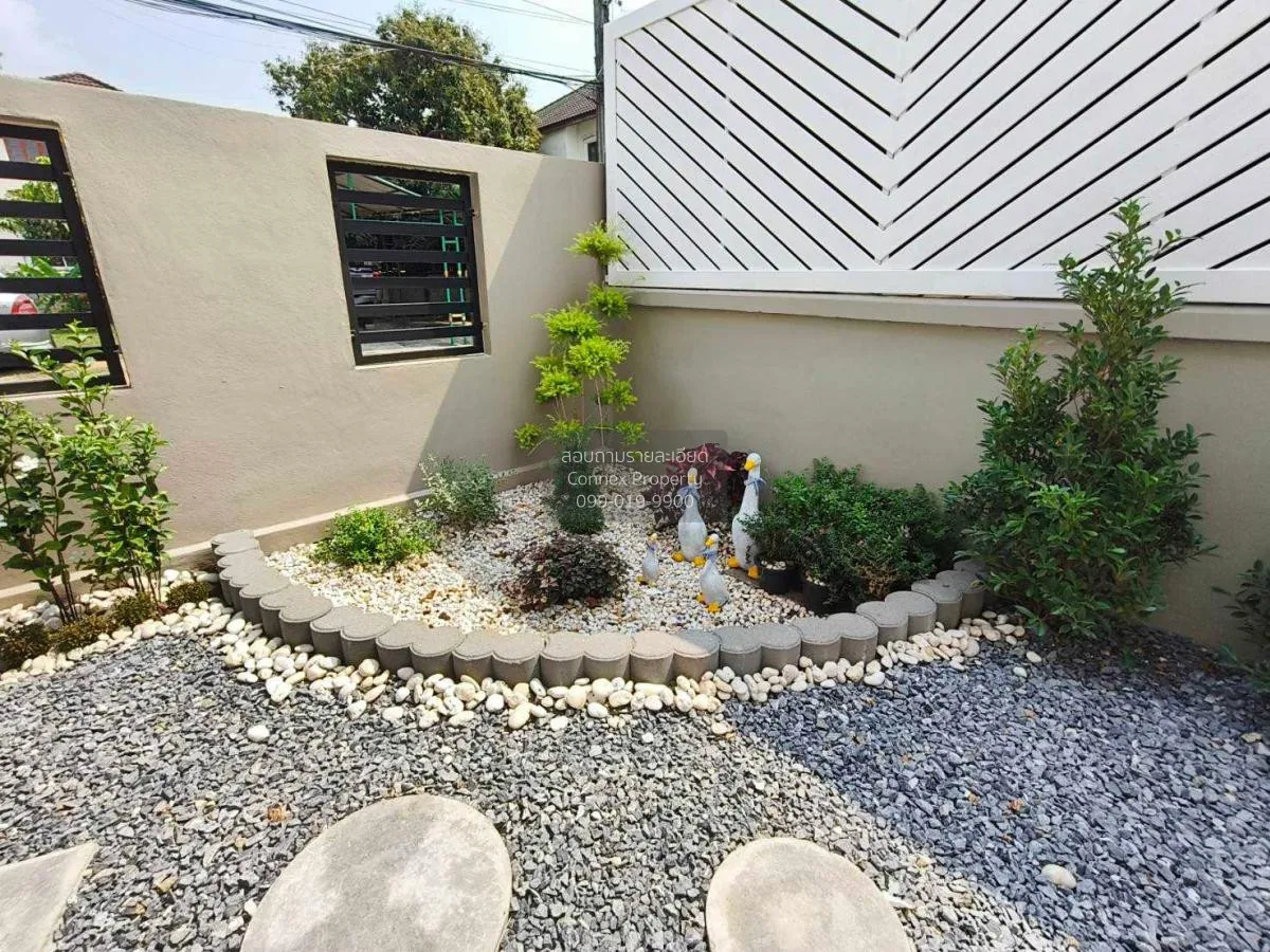 For Sale House , K.C. Garden Home 12 , newly renovated , Sam Wa T 4