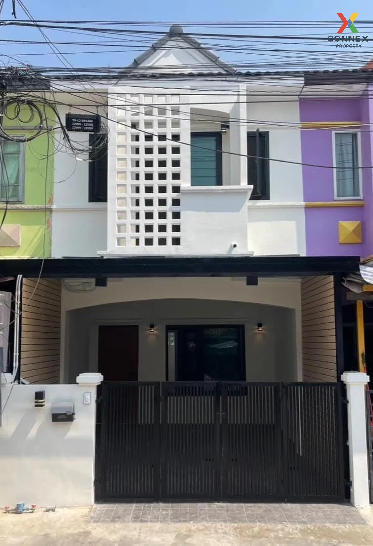For Sale Townhouse/Townhome  , K.C. Ramindra 2 , Sam Wa Tawan Tok For Sale Townhouse/Townhome  , K.C. Ramindra 2 , Sam Wa Tawan Tok 1