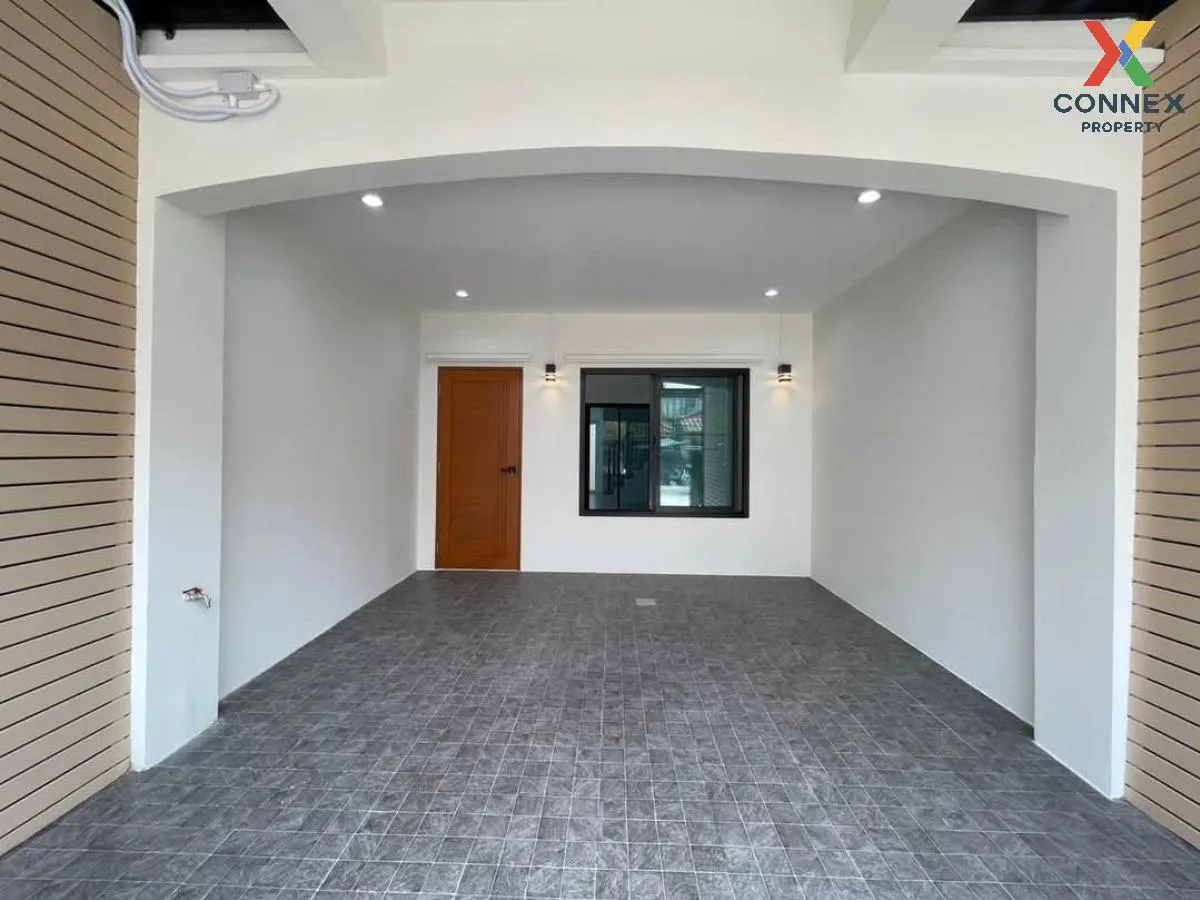 For Sale Townhouse/Townhome  , K.C. Ramindra 2 , Sam Wa Tawan Tok For Sale Townhouse/Townhome  , K.C. Ramindra 2 , Sam Wa Tawan Tok 4